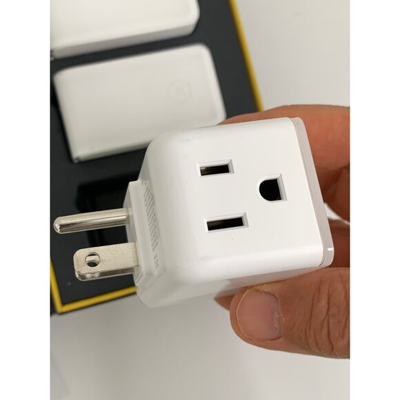 Zuli Smart Plug Smart Home Control 3 Pack Dim iOS Control New Open Box $75 7131 - Picture 4 of 6
